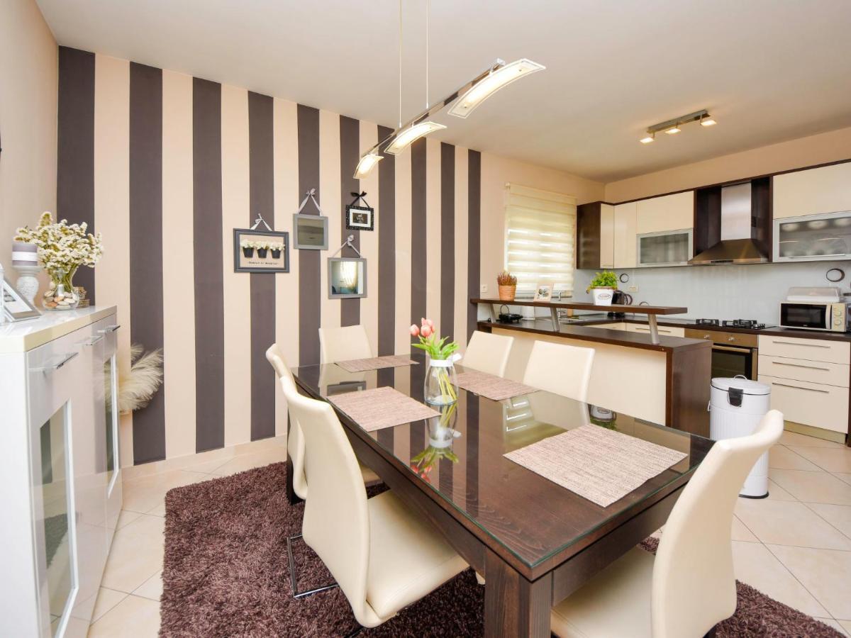 Holiday Home Stipe By Interhome Smilcic المظهر الخارجي الصورة